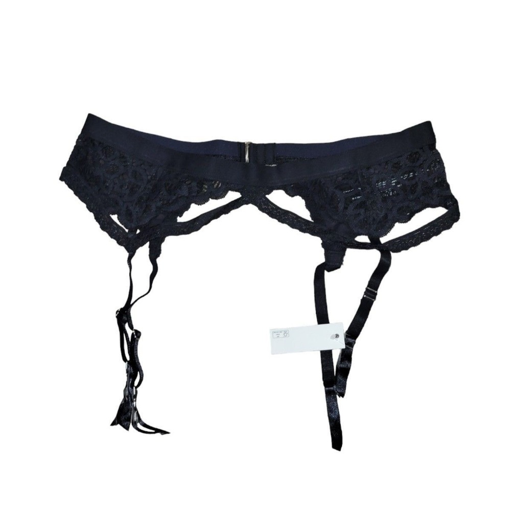 Clothing - Lace Garter Belt size XS